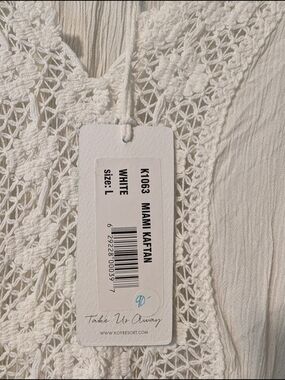 Women's White Crochet Swim Coverup